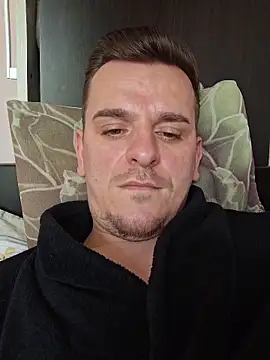 Huge cock22cm online show from 02-16-26, 12:15