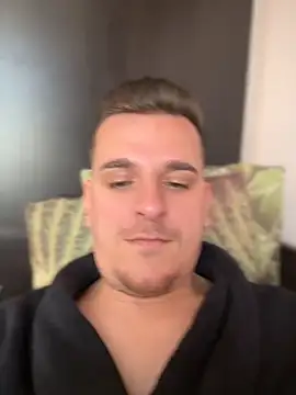 Huge cock22cm online show from 04-15-26, 10:43