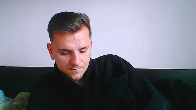 Huge cock22cm online show from 11-12-25, 11:25