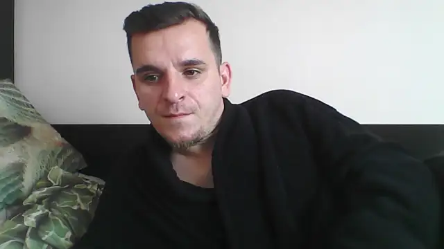 Huge cock22cm online show from 03-13-25, 01:18