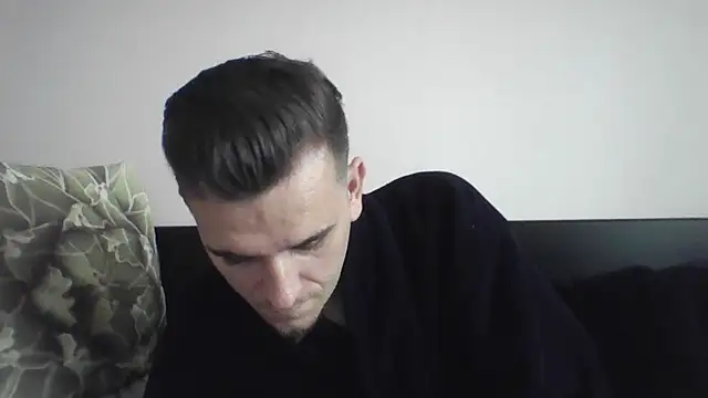 Huge cock22cm online show from 03-01-25, 12:34