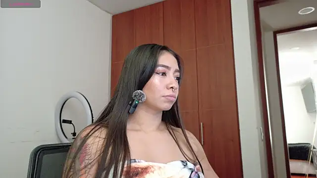 megan bluee23 online show from 01-09-26, 07:21