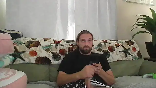 VitaminDrewFl online show from 05-05-26, 06:55