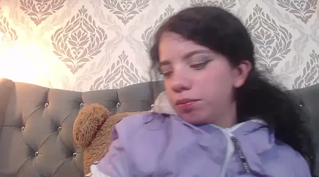 EmmaCowperr online show from 02-26-25, 07:42