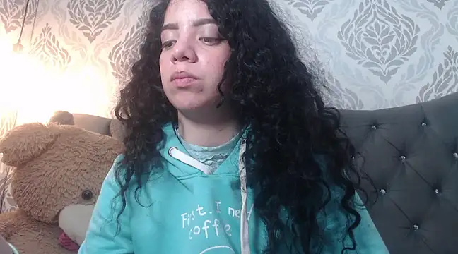 EmmaCowperr online show from 02-23-25, 05:39