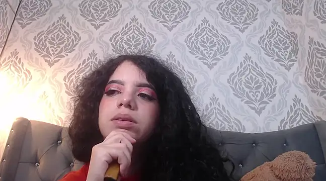 EmmaCowperr online show from 03-10-25, 08:56