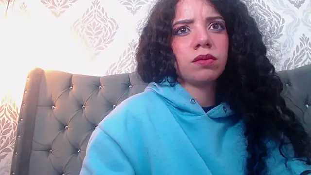 EmmaCowperr online show from 02-20-25, 04:14