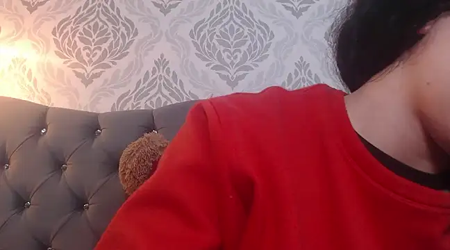 EmmaCowperr online show from 02-25-25, 07:16