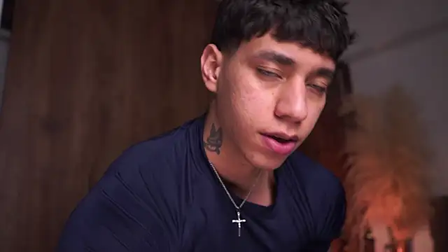 Josep Davies online show from 04-18-26, 01:19