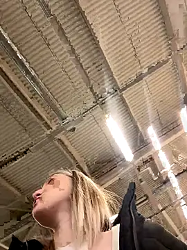 littlebitchess online show from 11-28-25, 07:25