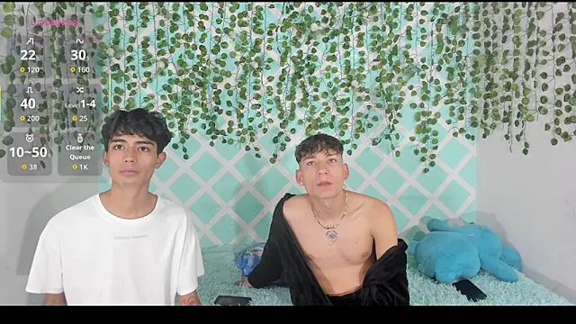 oliverhot2005 online show from 11-16-25, 03:06