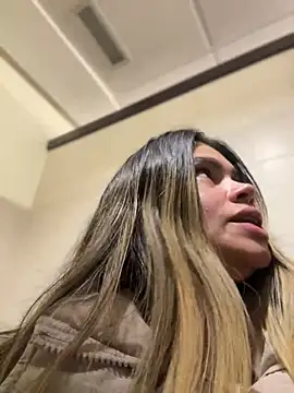 melanny10 online show from 03-06-25, 01:24