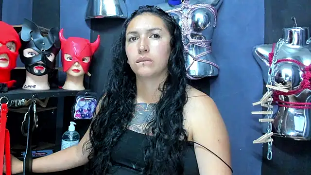 LucyStrike  online show from 02-20-25, 09:53