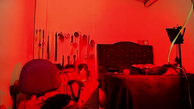 LucyStrike  online show from 01-13-26, 01:20