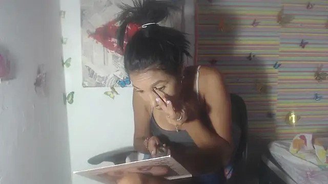 KamileLatinasexy online show from 02-28-25, 09:23