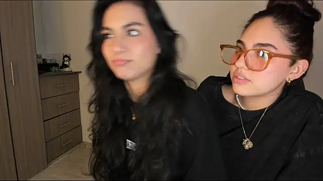 Dahian-peach online show from 11-11-25, 05:35