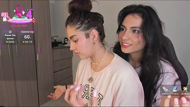 Dahian-peach online show from 11-20-25, 09:36