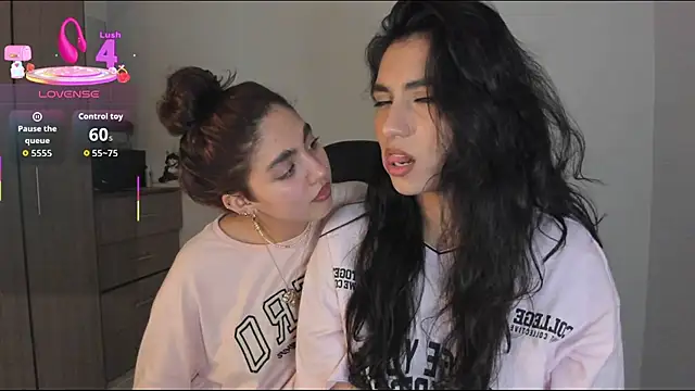 Dahian-peach online show from 10-29-25, 08:24