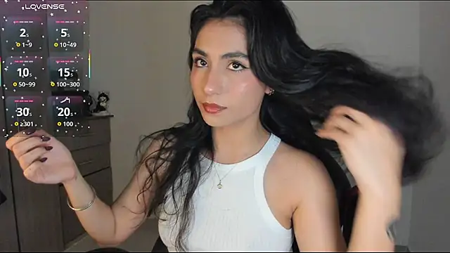 Dahian-peach online show from 10-27-25, 01:17