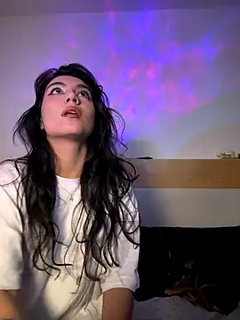 Dahian-peach online show from 11-19-25, 06:13