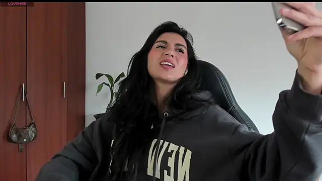 Dahian-peach online show from 04-15-26, 07:58