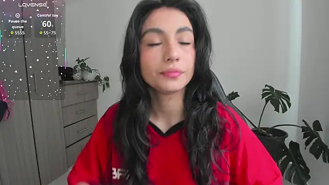 Dahian-peach online show from 12-19-25, 05:15