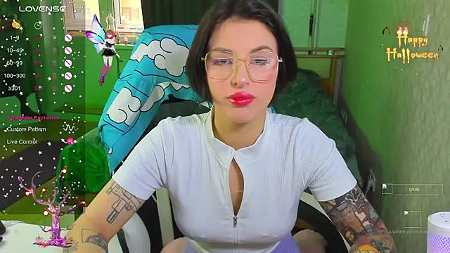 folinskayyya online show from 11-05-25, 04:59