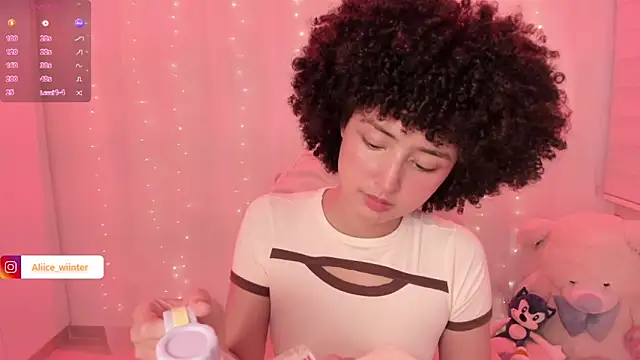 Alice winter  online show from 11-12-25, 06:12