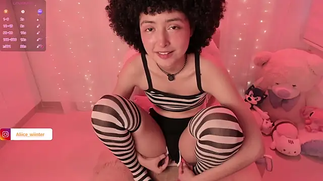 Alice winter  online show from 11-07-25, 06:23