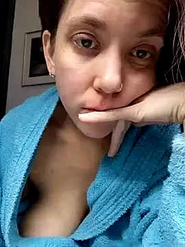 Snapshot of Loona-Lexxington chatting on 02-17-25, 09:10 Loona-Lexxington online show from 02-17-25, 09:10