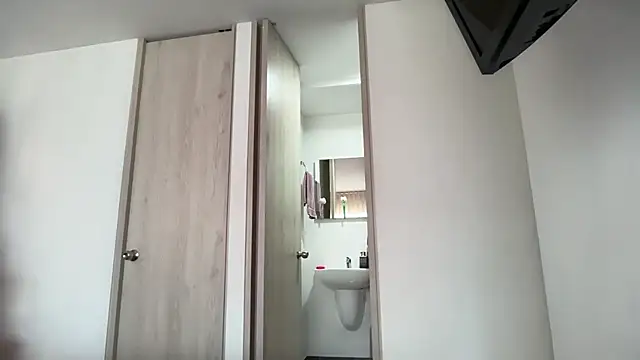 candy-sam28 online show from 02-13-26, 05:35