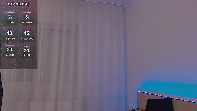 Snapshot of jesselines_ chatting on 02-13-25, 10:33 jesselines online show from 02-13-25, 10:33