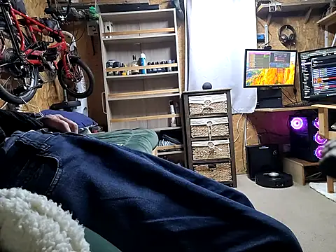 daiwantu online show from 10-13-25, 07:37