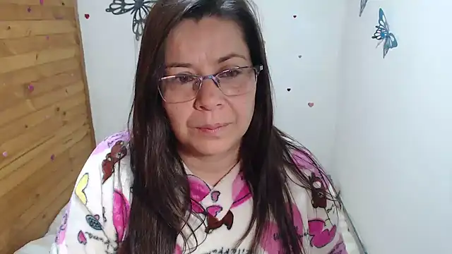 lilisa777 online show from 07-10-26, 09:31