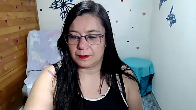 lilisa777 online show from 10-04-25, 10:33
