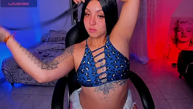 Snapshot of KetziaDoll chatting on 10-06-25, 03:40 KetziaDoll online show from 10-06-25, 03:40