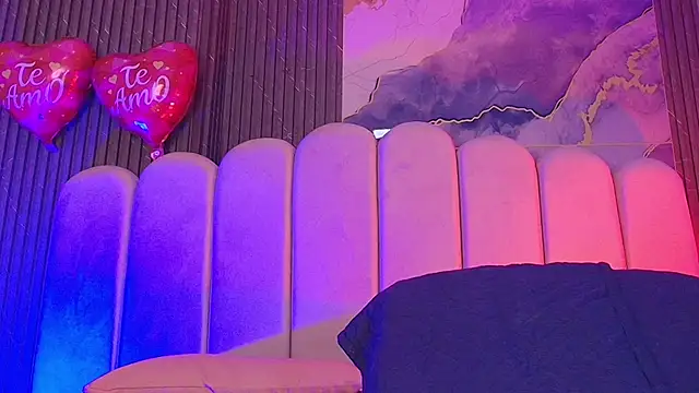 hot dione online show from 02-20-26, 07:16