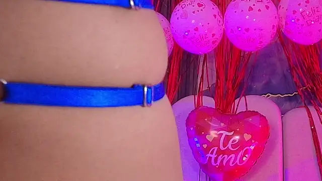 hot dione online show from 02-12-26, 07:13