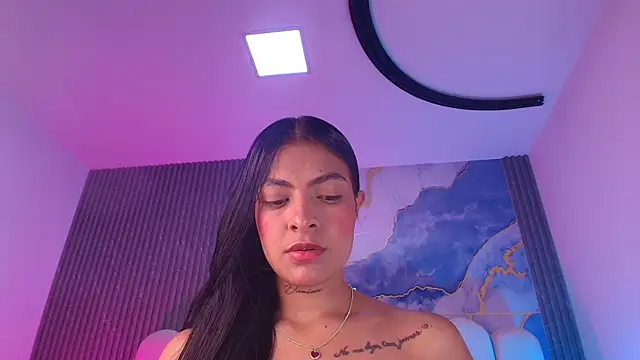 hot dione online show from 04-13-26, 07:18