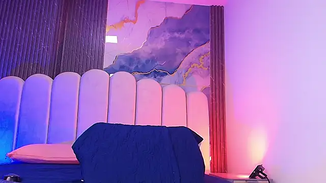 hot dione online show from 04-09-26, 07:20