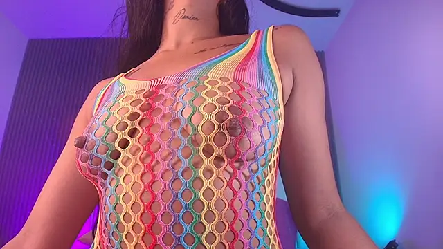 hot dione online show from 04-12-26, 07:17