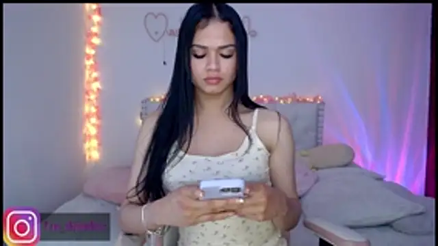 Snapshot of alee_lenoxx chatting on 07-03-26, 02:18 alee lenoxx online show from 07-03-26, 02:18