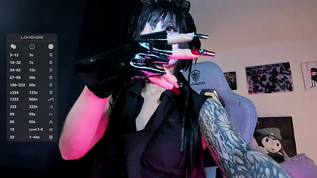 satanbabee online show from 07-25-26, 01:13