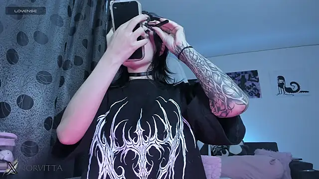 satanbabee online show from 12-17-25, 10:37