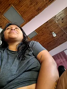 luizaasex online show from 04-18-26, 01:57