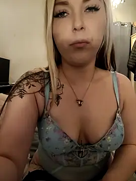 Kinkymilf56 online show from 02-19-25, 06:43