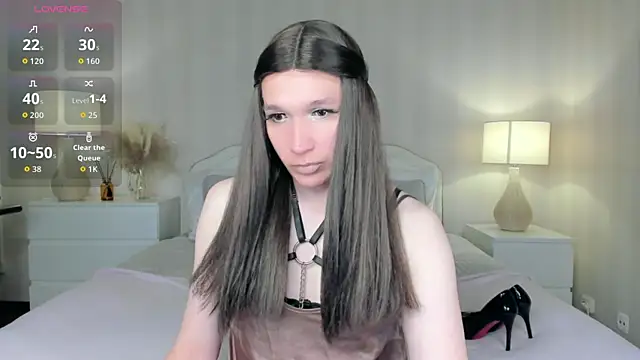 Snapshot of valeriasecret chatting on 06-12-26, 03:48 valeriasecret online show from 06-12-26, 03:48