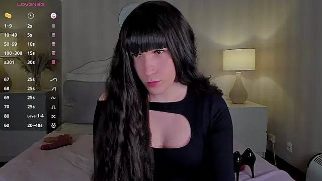 Snapshot of valeriasecret chatting on 02-17-25, 05:36 valeriasecret online show from 02-17-25, 05:36