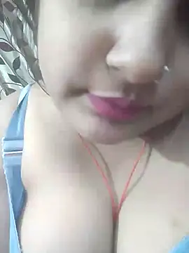 Snapshot of MohiniBhabhi chatting on 12-10-24, 11:11 MohiniBhabhi online show from 12-10-24, 11:11