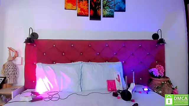 Ruth harvey  online show from 12-19-25, 02:08